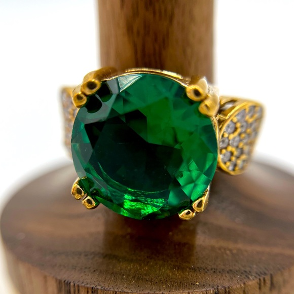 Jewelry - NEW GREEN & WHITE TOPAZ RING .925 STERLING SILVER RING